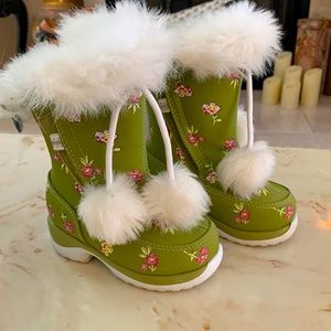 Lands End toddler snow boots
